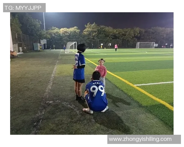 足球明星欢聚一堂共庆新春佳节精彩视频回顾与祝福分享 足球明星欢聚一堂共庆新春佳节精彩视频回顾与祝福分享